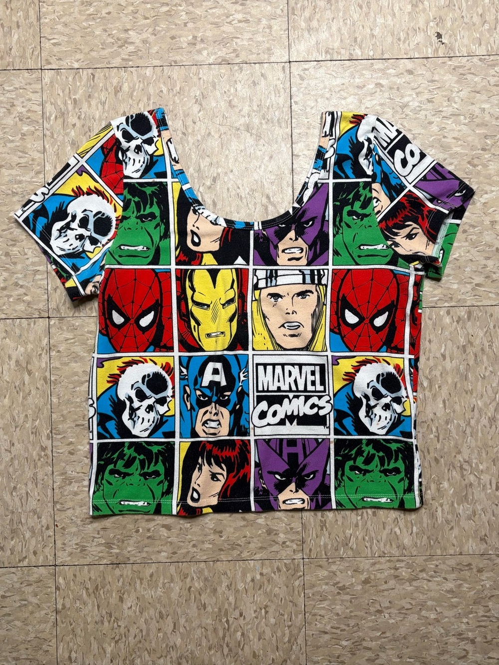 Marvel Spider-Man Iron Man Hulk Captain America Graphic Crop Top T-Shirt L